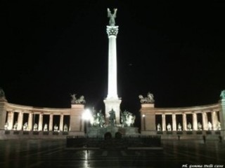 piazza degli eroi