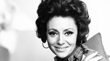 Bongo Cha Cha Cha, il tormentone che ci fa riscoprire Caterina Valente
