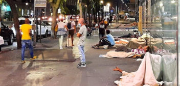 Napoli, il primo biglietto da visita è il degrado